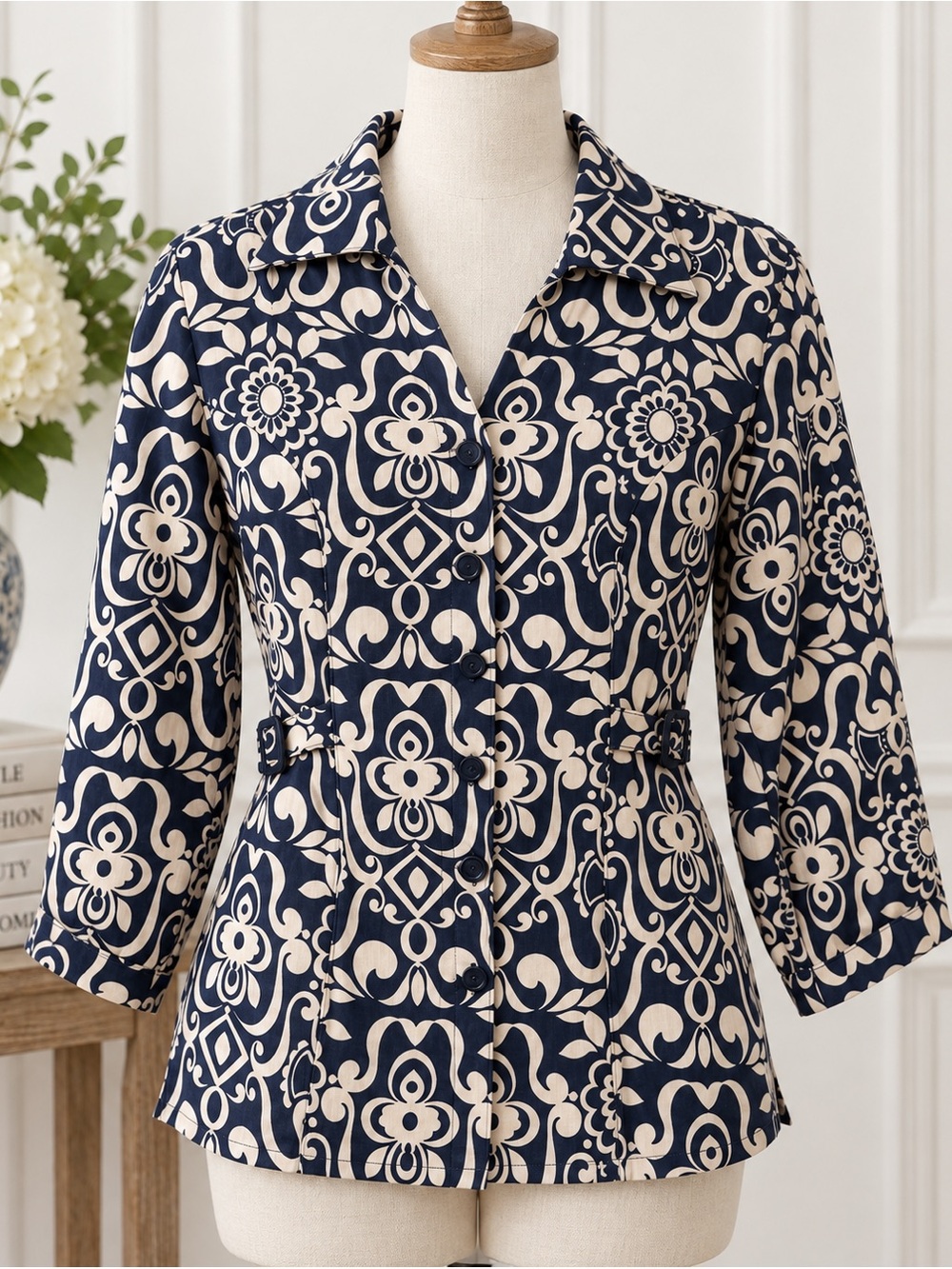 100% Linen Navy Beige Damask Print Button Front Blouse Size S Saint Tropez West